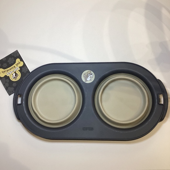 Buc-ee’s Collapsible Travel Dog Food & Water Bowl Medium Size Silicone Plastic - Picture 1 of 6